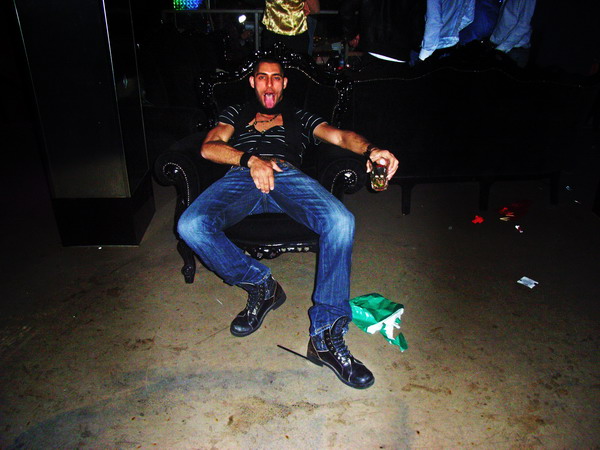lifestyle/070412Party.Shocking.1\190.jpg